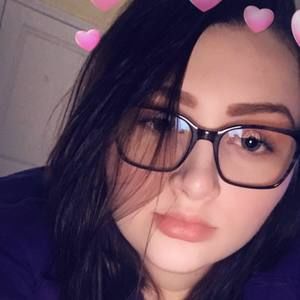 Meet your Posher, Maggie